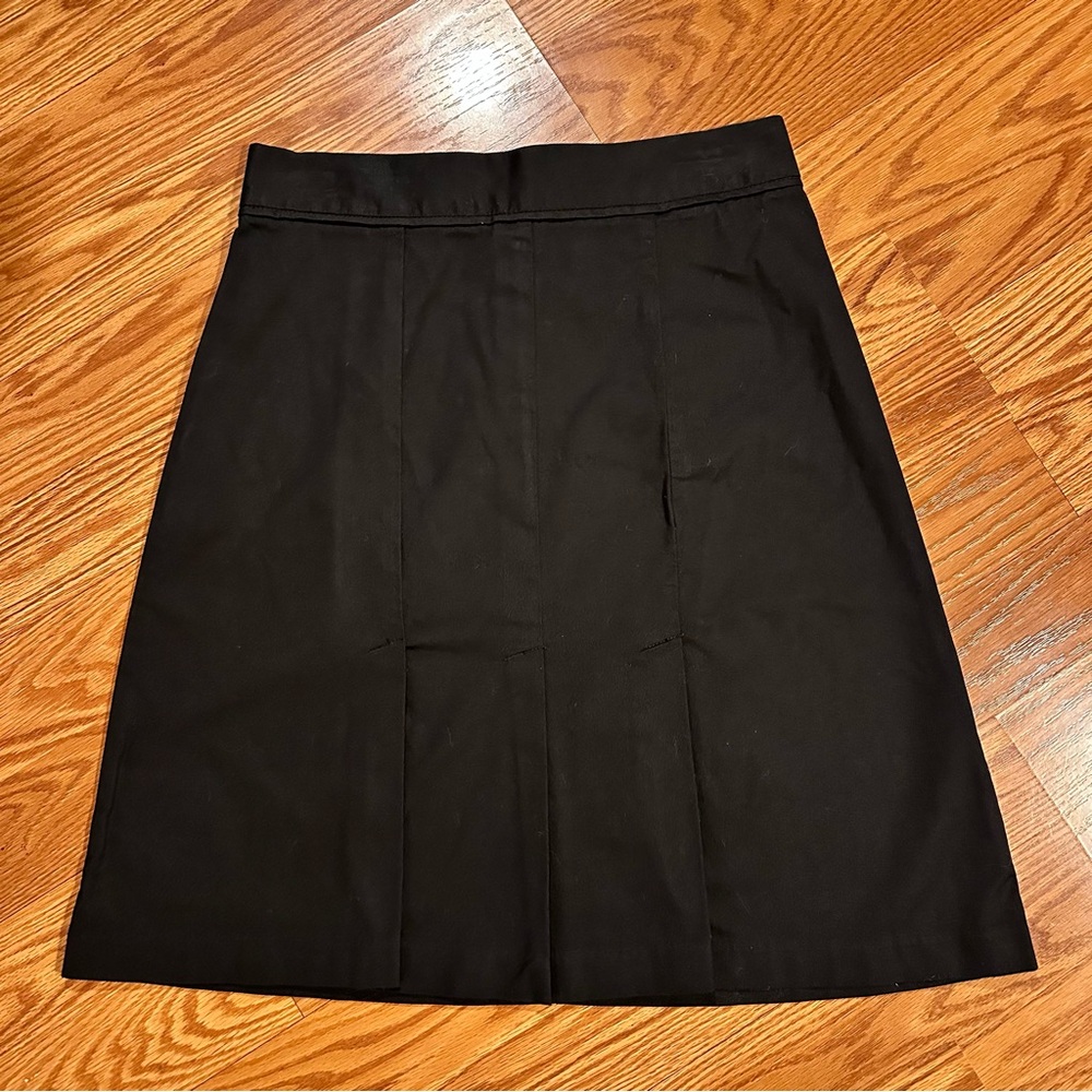 Dockers Black Cotton Front Pleat Skirt size 4
